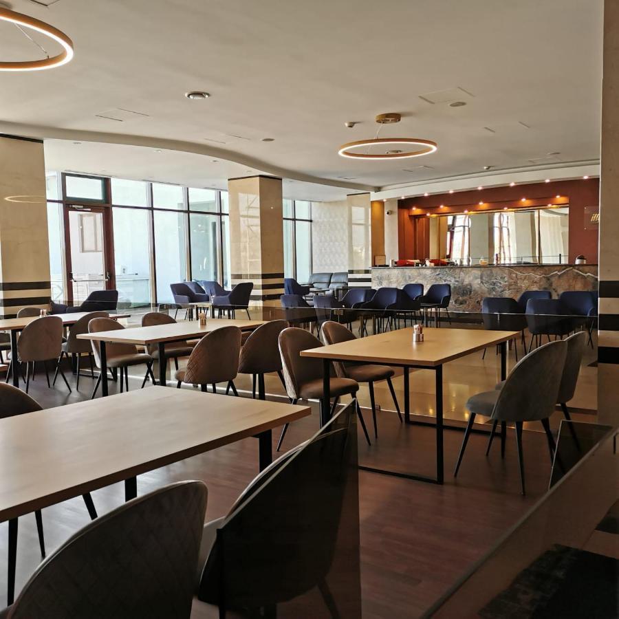Hotel Zimbru Snagov Tincabesti Zewnętrze zdjęcie